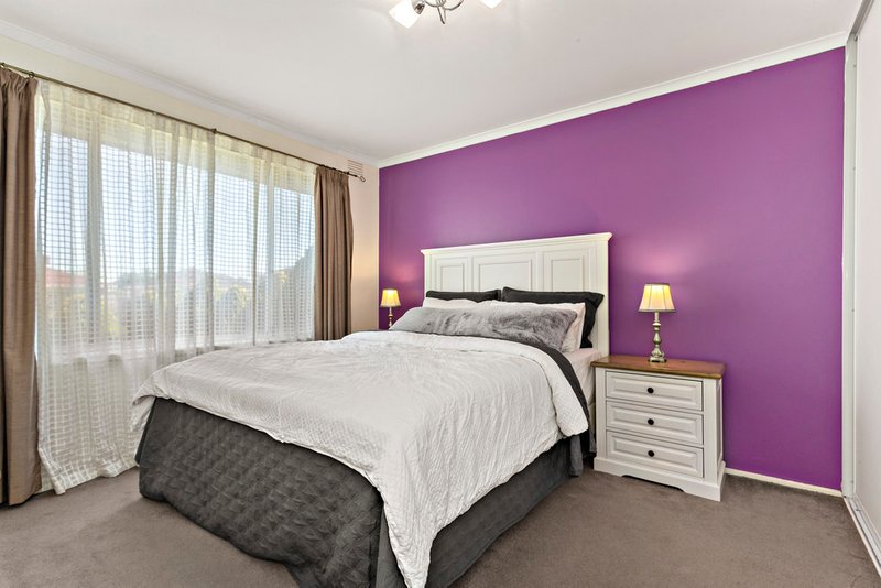 Photo - 238 Darebin Drive, Lalor VIC 3075 - Image 5