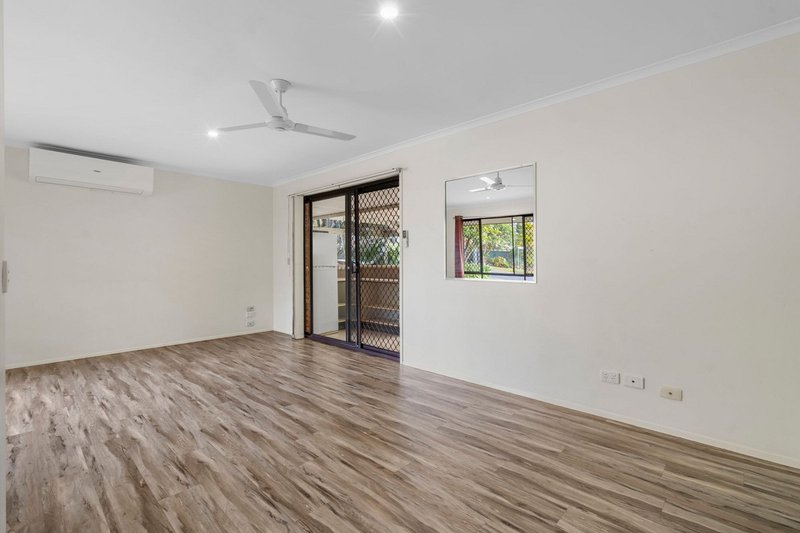 Photo - 238 Discovery Drive, Helensvale QLD 4212 - Image 4