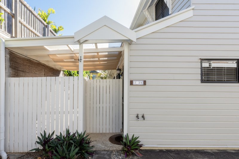 Photo - 2/38 Dunsmore Street, Kelvin Grove QLD 4059 - Image 16