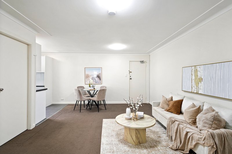 Photo - 2/38 George Street, Mortdale NSW 2223 - Image 3