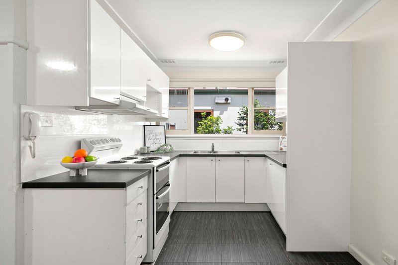 Photo - 2/38 George Street, Mortdale NSW 2223 - Image 4