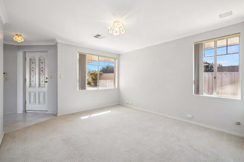 Photo - 2/38 Golf View Street, Yokine WA 6060 - Image 3