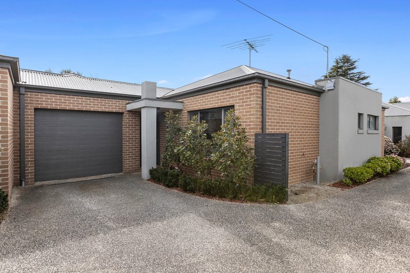 2/38 Heytesbury Street, Herne Hill VIC 3218