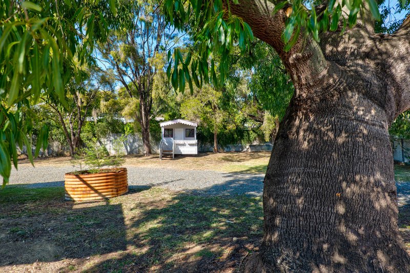 Photo - 238 Ipswich Street, Esk QLD 4312 - Image 12