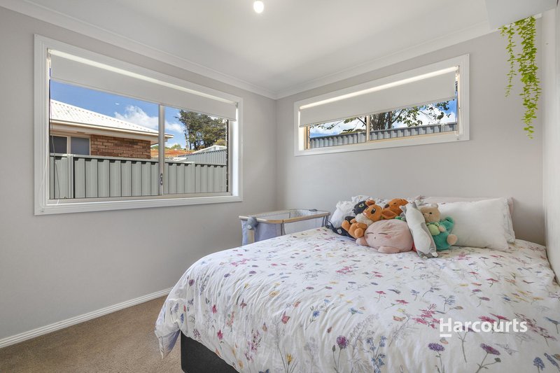 Photo - 2/38 Loongana Avenue, Shorewell Park TAS 7320 - Image 7