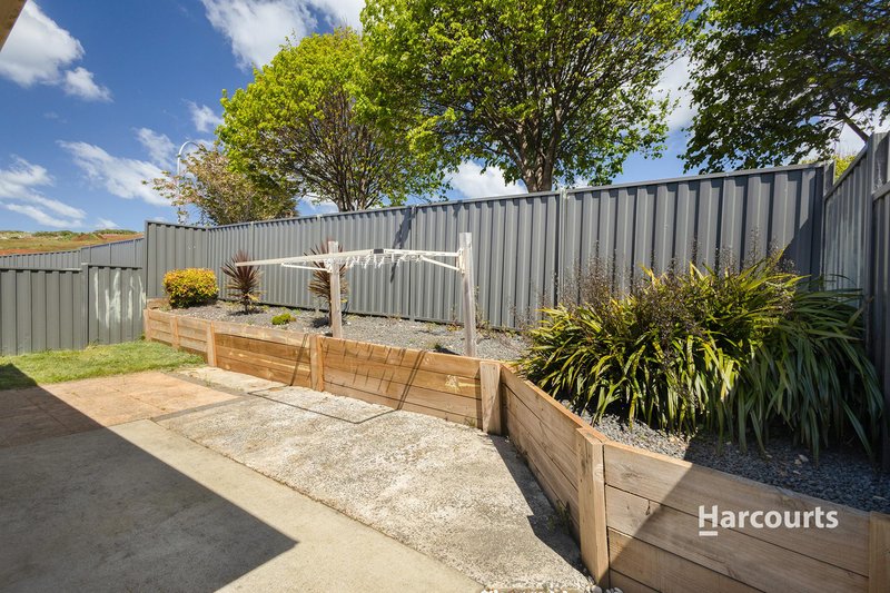 Photo - 2/38 Loongana Avenue, Shorewell Park TAS 7320 - Image 10