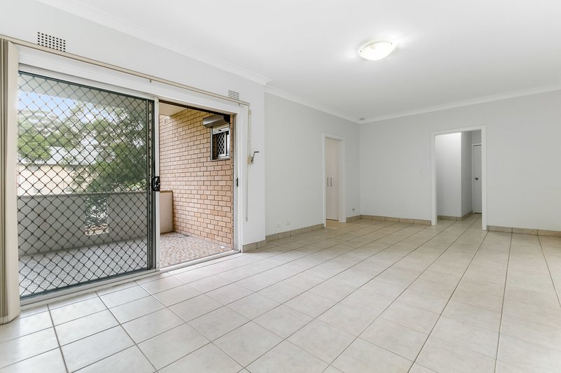 Photo - 2/38 Minter Street, Canterbury NSW 2193 - Image