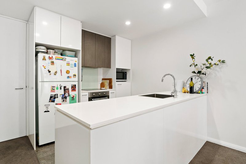 Photo - 2/38 Mort Street, Braddon ACT 2612 - Image 5