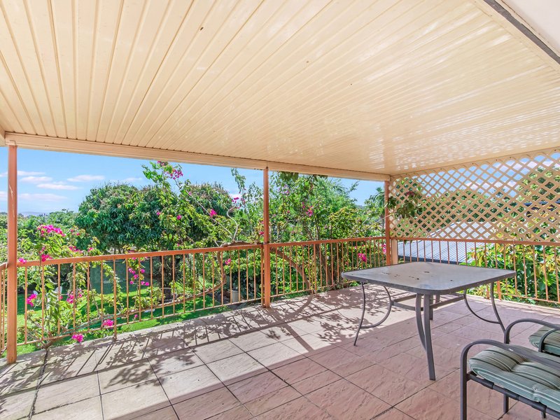 Photo - 238 Oxley Drive, Coombabah QLD 4216 - Image 5