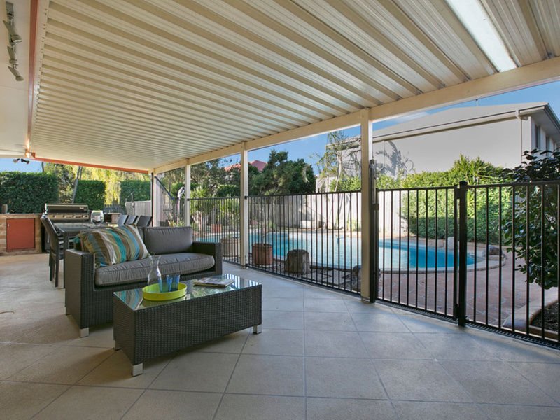 Photo - 238 Preston Road, Wynnum West QLD 4178 - Image 3