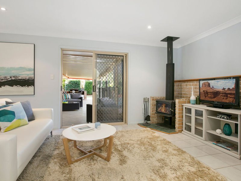 Photo - 238 Preston Road, Wynnum West QLD 4178 - Image 7