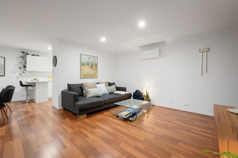 Photo - 2/38 Ramsdale Street, Doubleview WA 6018 - Image 3