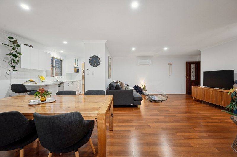 Photo - 2/38 Ramsdale Street, Doubleview WA 6018 - Image 11