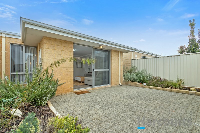 Photo - 238 Shorehaven Boulevard, Alkimos WA 6038 - Image 11