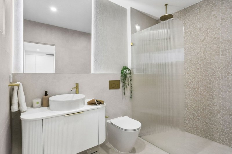 Photo - 238 Woniora Road, Blakehurst NSW 2221 - Image 11