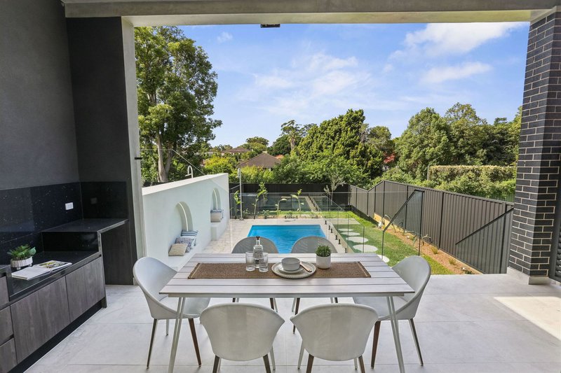 Photo - 238 Woniora Road, Blakehurst NSW 2221 - Image 13