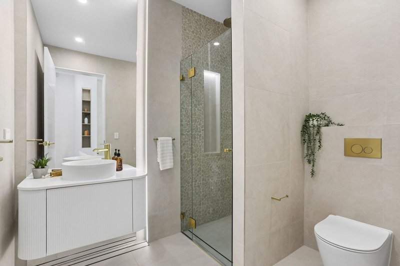 Photo - 238 Woniora Road, Blakehurst NSW 2221 - Image 14