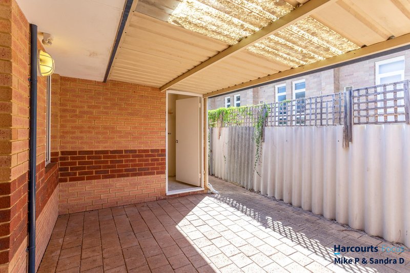 Photo - 2/38 Woodloes Street, Cannington WA 6107 - Image 24