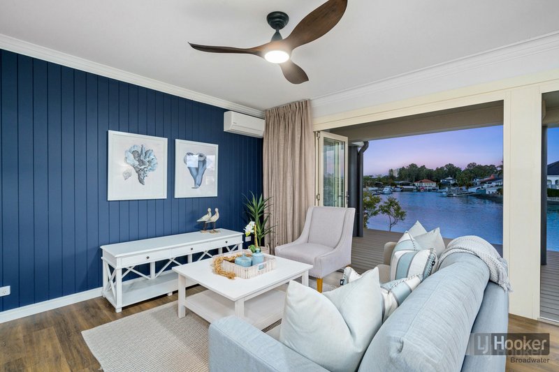 Photo - 23/82-86 Limetree Parade, Runaway Bay QLD 4216 - Image 7