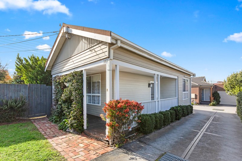 Photo - 2/387-389 Nepean Highway, Mordialloc VIC 3195 - Image 2