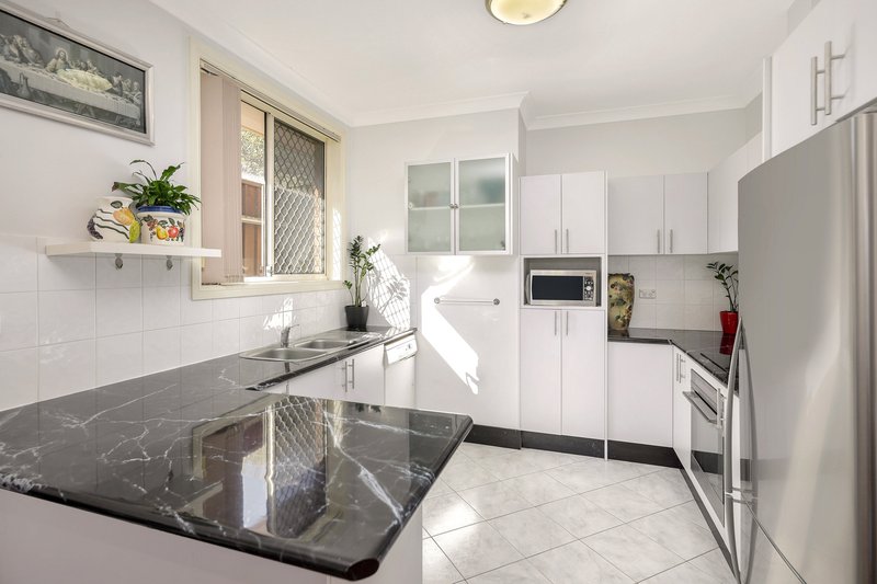 Photo - 2/38a Townsend Street, Condell Park NSW 2200 - Image 5