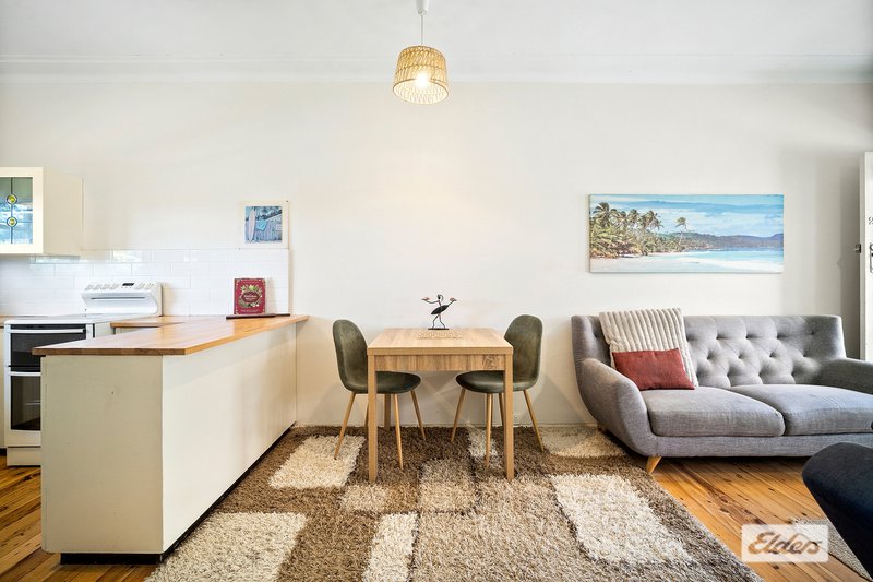 Photo - 2/39 Banksia Road, Caringbah NSW 2229 - Image 4