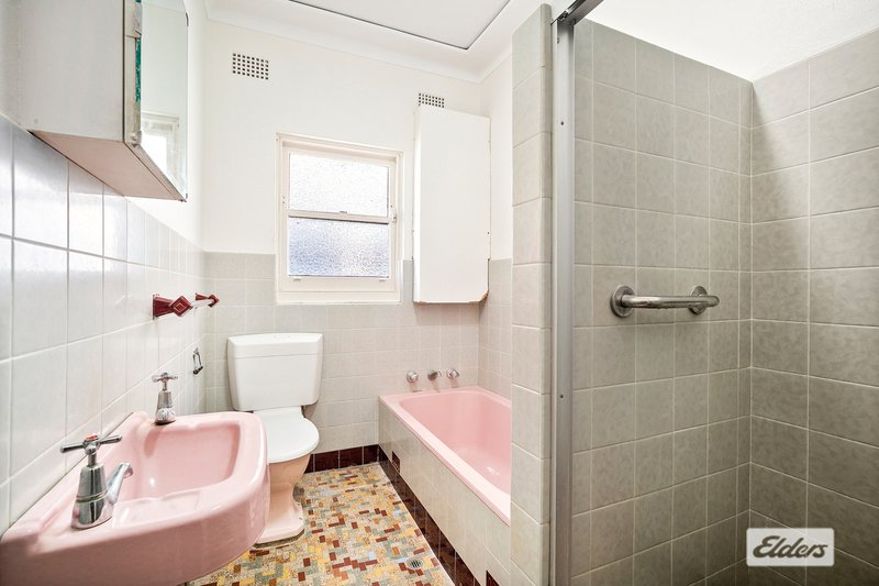 Photo - 2/39 Banksia Road, Caringbah NSW 2229 - Image 6