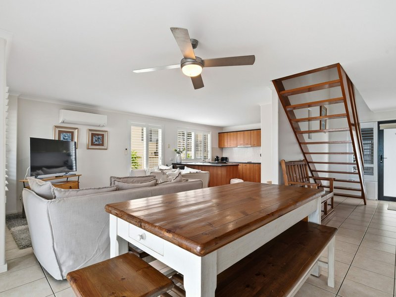 Photo - 2/39 Beach Street, Harrington NSW 2427 - Image 5
