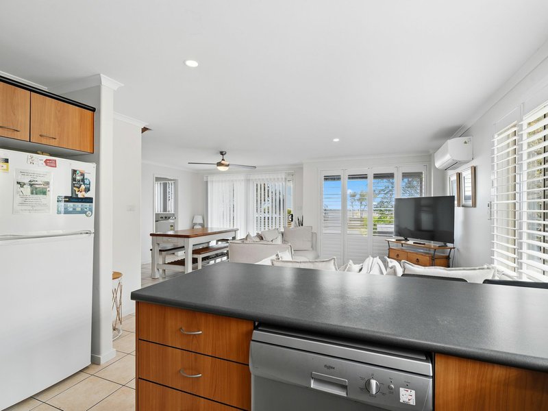 Photo - 2/39 Beach Street, Harrington NSW 2427 - Image 17