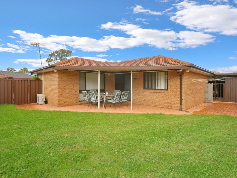 Photo - 2/39 Brisbane Street, Oxley Park NSW 2760 - Image 5