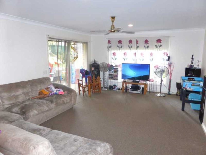 Photo - 2/39 Daphne Street, Forster NSW 2428 - Image 2