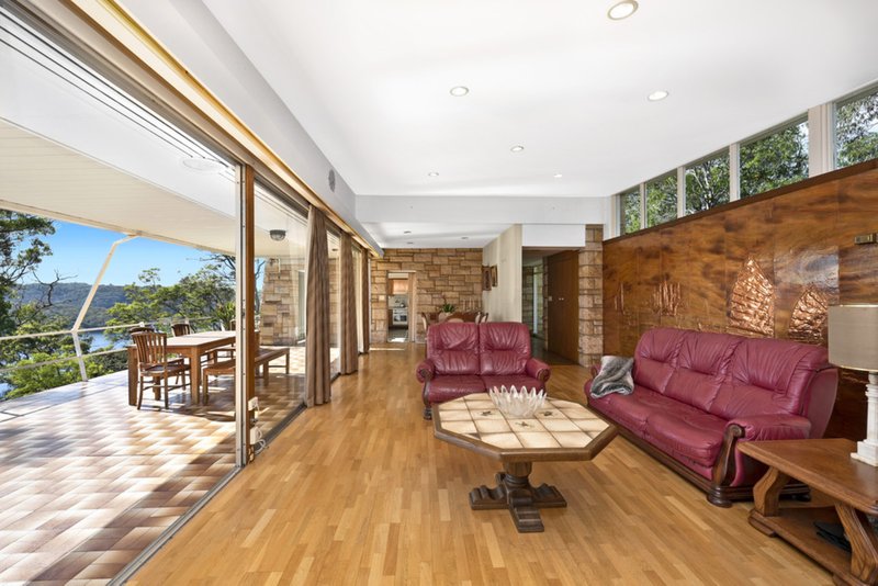 239 Edinburgh Road, Castlecrag NSW 2068