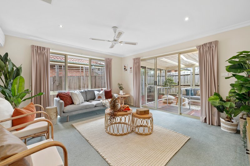 Photo - 2/39 Exeter Road, Croydon North VIC 3136 - Image 7