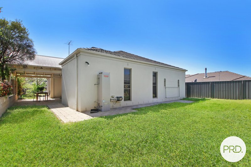 Photo - 2/39 Florence Crescent, West Albury NSW 2640 - Image 16