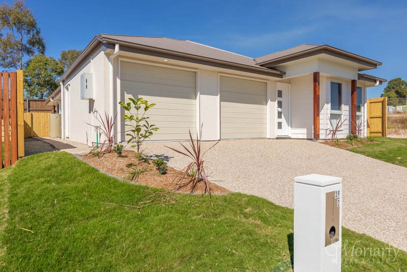 Photo - 2/39 Grey Cres , Narangba QLD 4504 - Image 1