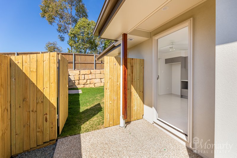 Photo - 2/39 Grey Cres , Narangba QLD 4504 - Image 2