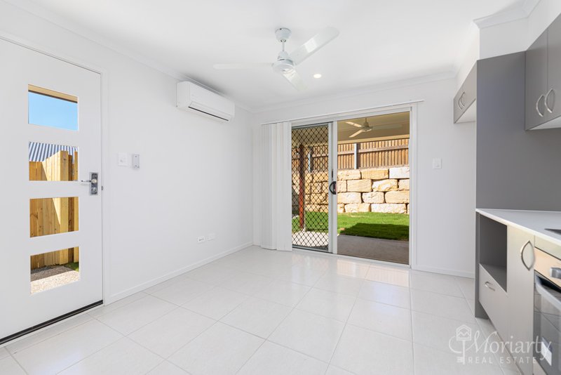 Photo - 2/39 Grey Cres , Narangba QLD 4504 - Image 3
