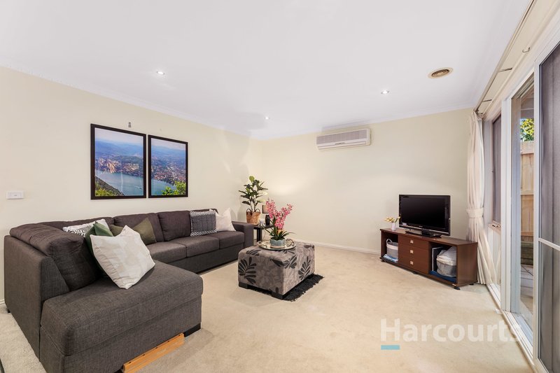 Photo - 2/39 Harmsworth Avenue, Wantirna VIC 3152 - Image 5