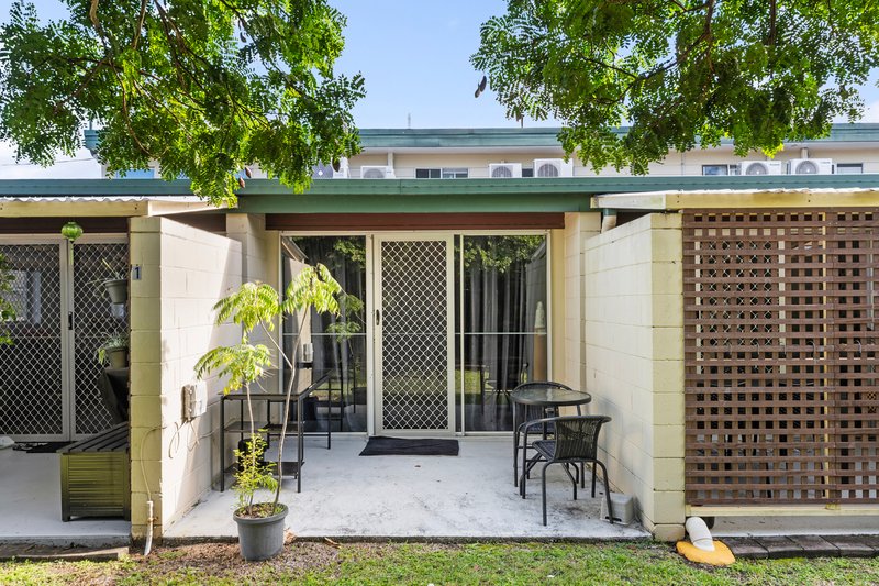 Photo - 2/39 Harvey Street, Strathpine QLD 4500 - Image 2
