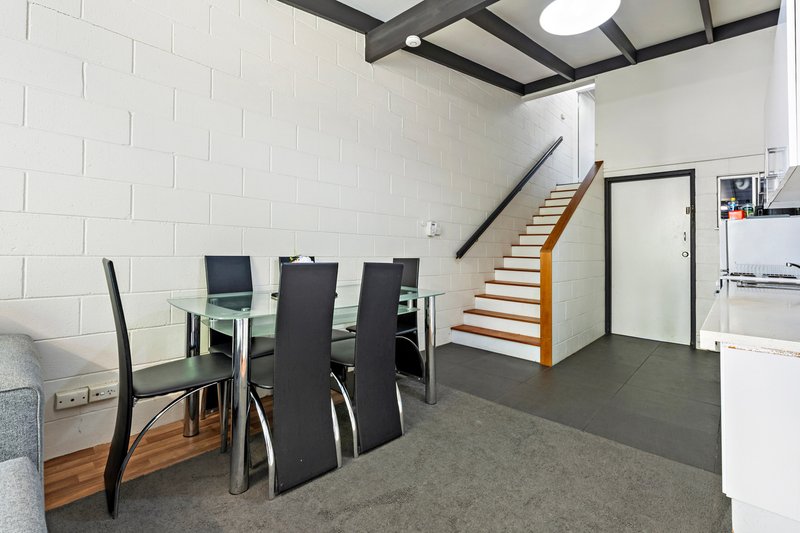 Photo - 2/39 Harvey Street, Strathpine QLD 4500 - Image 5