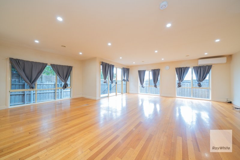 Photo - 2/39 Mckean Street, Box Hill North VIC 3129 - Image 2