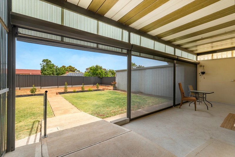 Photo - 239 Midway Road, Elizabeth Downs SA 5113 - Image 12