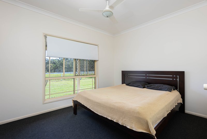 Photo - 239 Poplar Street, Walloon QLD 4306 - Image 14