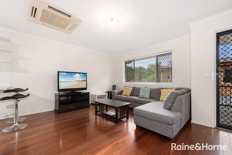 2/39 Salisbury Street, Indooroopilly QLD 4068