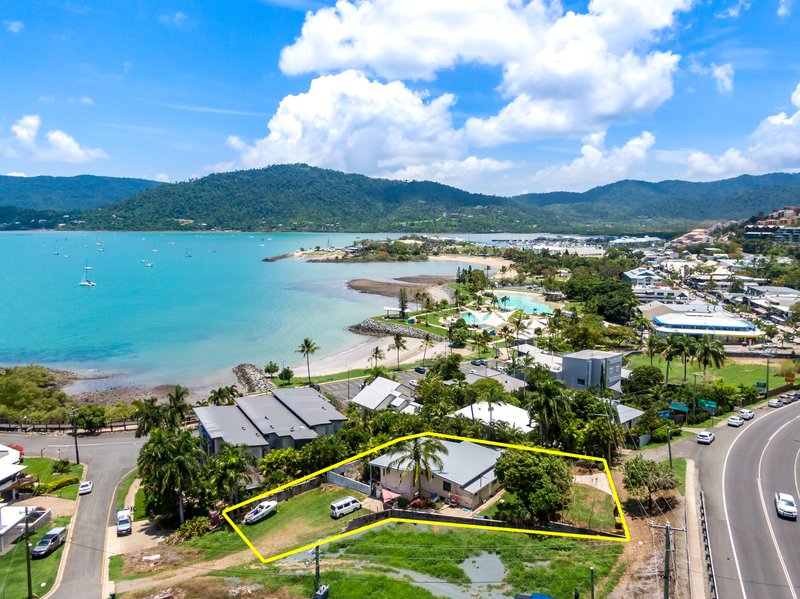 239 Shute Harbour Road, Airlie Beach QLD 4802