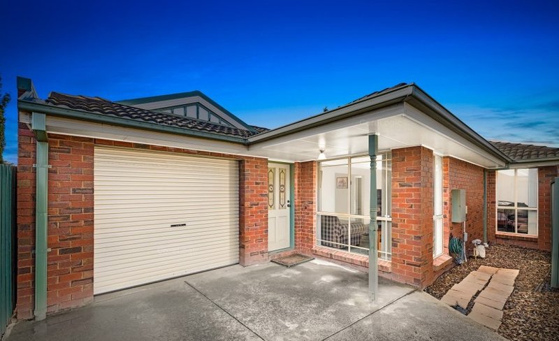 2/39 Songlark Crescent, Werribee VIC 3030