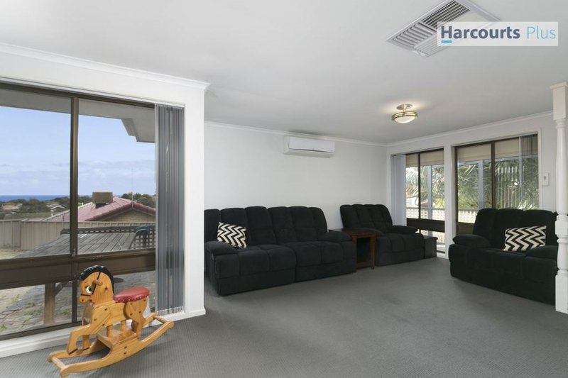 Photo - 239 The Cove Road, Hallett Cove SA 5158 - Image 3