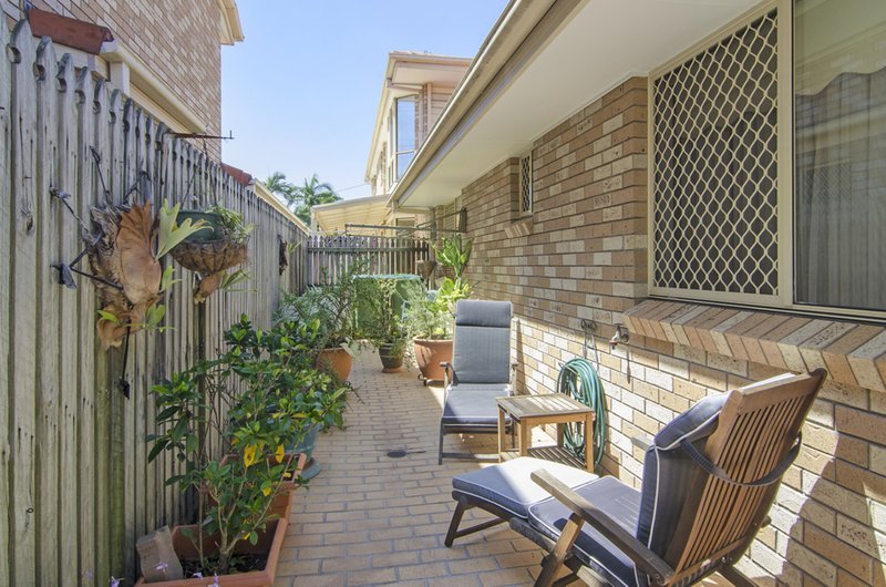 Photo - 2/39 Toolona Street, Tugun QLD 4224 - Image 12