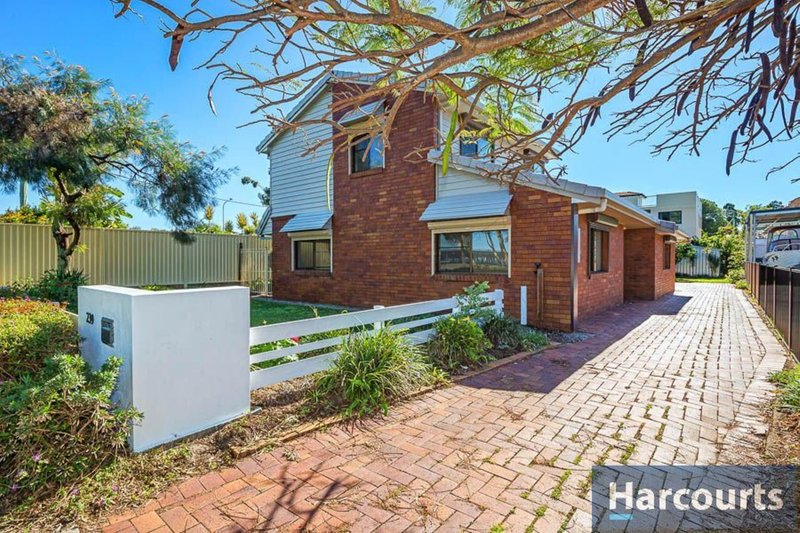 Photo - 239 Welsby Pde , Bongaree QLD 4507 - Image 3