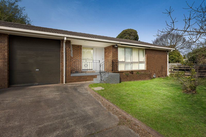 Photo - 2/394 Mountain Highway, Wantirna VIC 3152 - Image 2